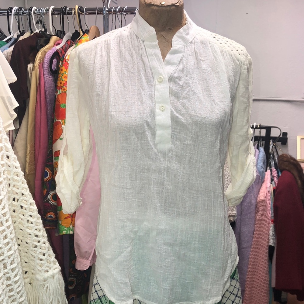 Vintage 1970’s- Ms. Paquette- gauze cotton top- rolled sleeves- lattice weave